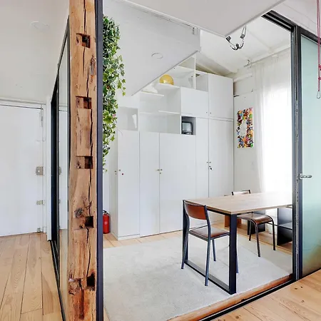 Spacious 2br 4p - Republique Daire