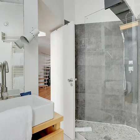 Spacious 2br 4p - Republique * パリ
